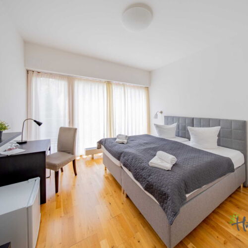 Standard Twin Room with Shower
