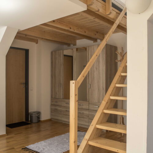 Mansard 8 Person Room