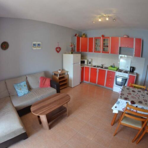 Apartament 4-osobowy na piętrze z widokiem na morze z 2 pomieszczeniami sypialnianymi (możliwa dostawka)