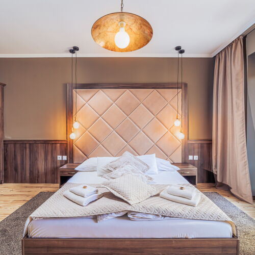 Standard Plus Queen Pokoj s manželskou postelí