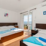 Apartament 4-osobowy Classic z widokiem na morze z 2 pomieszczeniami sypialnianymi