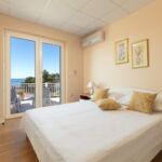 Apartament 6-osobowy Tourist z widokiem na morze z 3 pomieszczeniami sypialnianymi