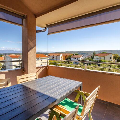 Apartament family cu balcon cu 2 camere pentru 4 pers.