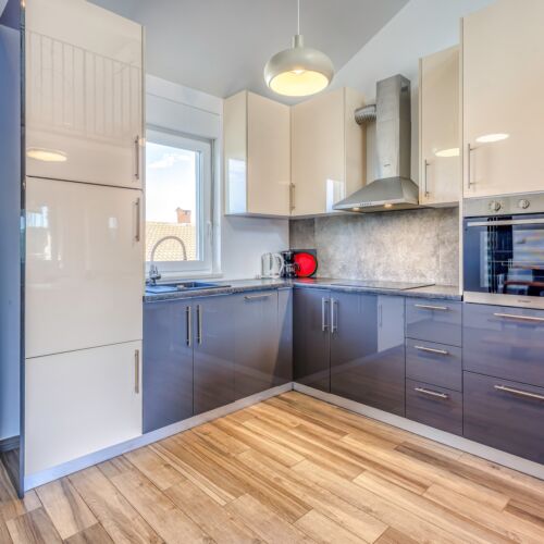 Apartament cu balcon maisonetă cu 2 camere pentru 4 pers.