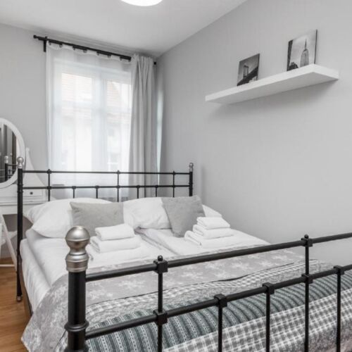 Apartament 4-osobowy z 2 pomieszczeniami sypialnianymi