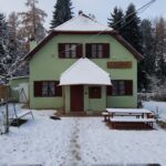 Erdőre néző teljes ház 16 fős apartman
