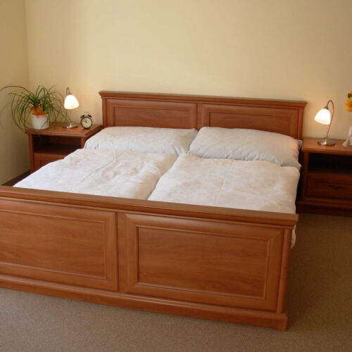 LOKET PENZION ... Apartmá pro 2-6 osob | dva pokoje (3L+3L)