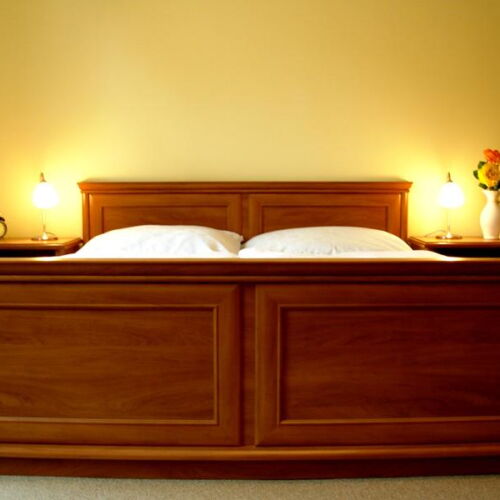 LOKET PENZION ... Pokoj pro 1-3 osoby | manželská postel + jednolůžko