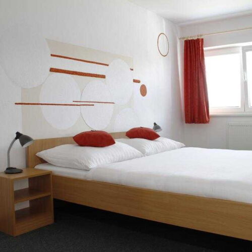 Pokoj se sprchou  pro 2 os.