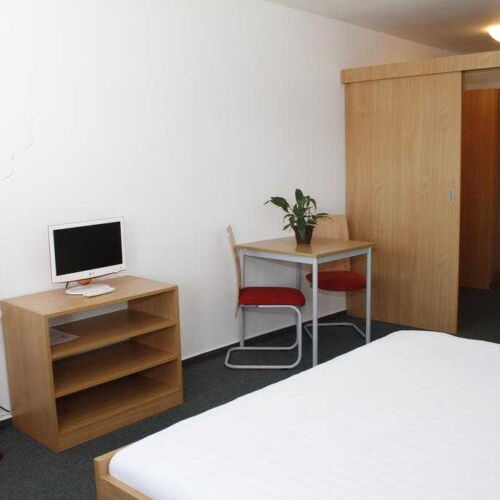 Apartman se sprchou  pro 4 os.