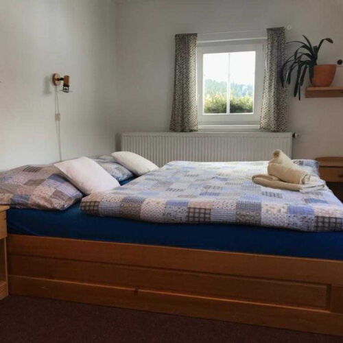 Pokoj se sprchou  pro 4 os.