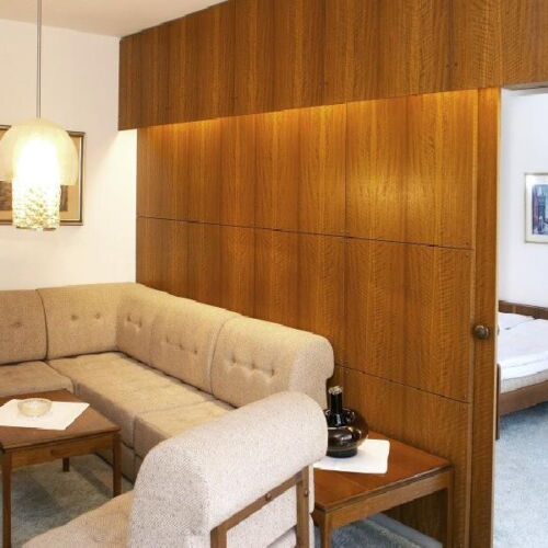 Apartman se sprchou s vlastní kuchyňkou s manželskou postelí s 1 ložnicí