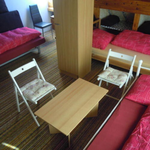 Pokoj se sprchou  pro 5 os.