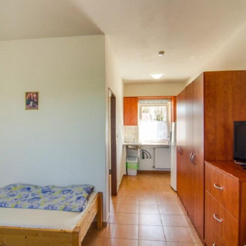 Apartman se sprchou s vlastní kuchyňkou pro 3 os.