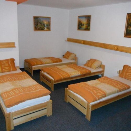 Apartament 4-osobowy z prysznicem z aneksem kuchennym z 1 pomieszczeniem sypialnianym