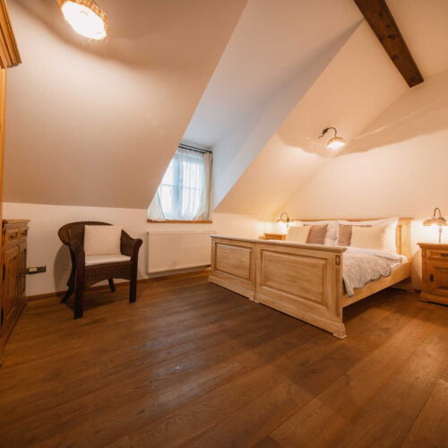 2-Room Apartment for 4 Persons ensuite with Kitchenette (extra bed available)