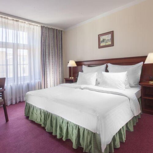 Camera dubla cu duș