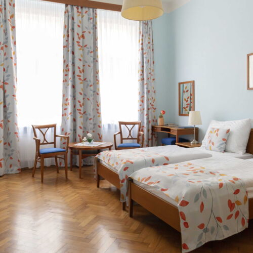 Apartament standard cu duș pentru 2 pers.