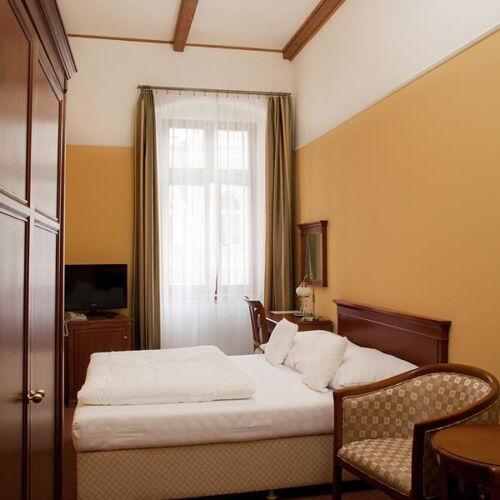 Pokoj se sprchou  pro 2 os.