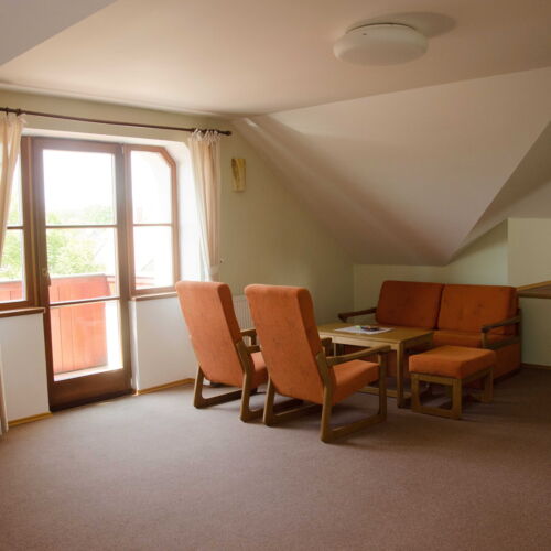 Pokoj s balkónem s vanou pro 2 os. (s možností přistýlky)