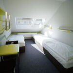 Twin Sa tuš kabinom soba sa 0 kreveta(om) (za 3 osoba(e))