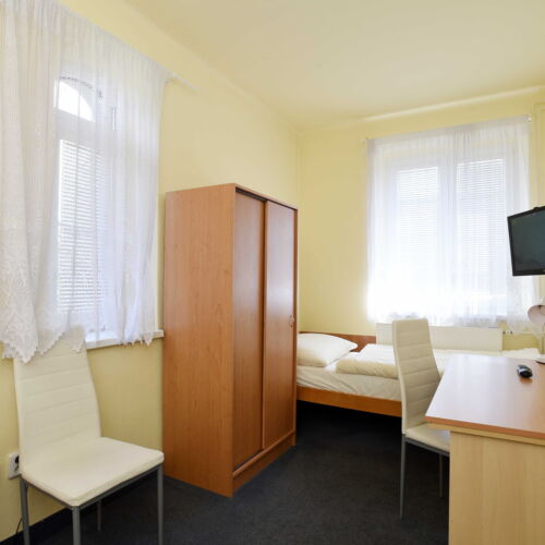 Pokoj se sprchou  pro 1 os.