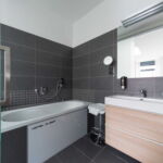 Standard Zweibettzimmer mit Dusche (Zusatzbett möglich)
