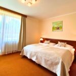 Apartman s vlastní kuchyňkou s privátní koupelnou mimo apartmán pro 4 os.