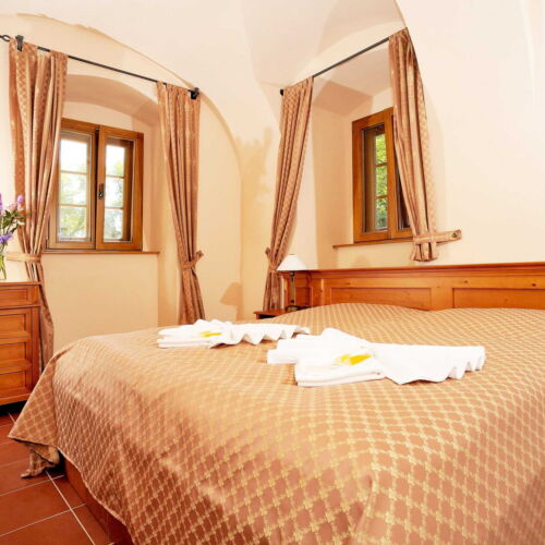 Pokoj se sprchou  pro 2 os.