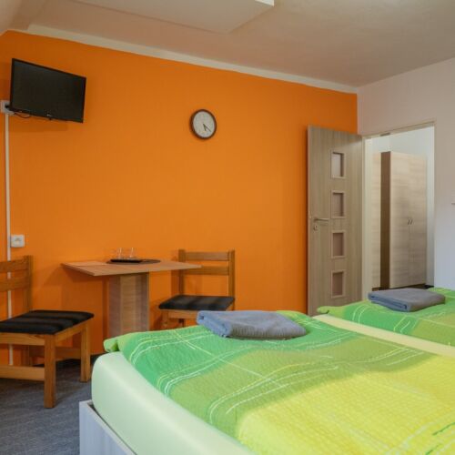 Pokój 2-osobowy na piętrze z prysznicem