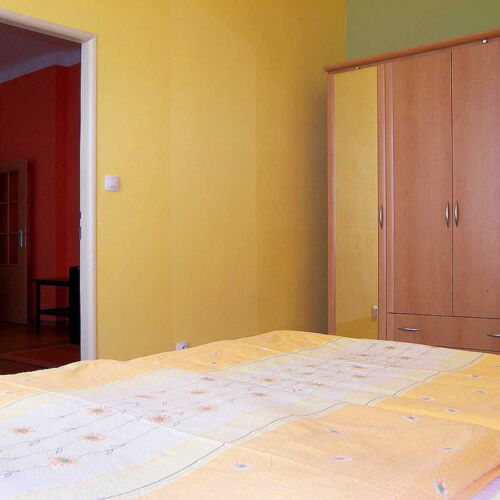 Apartament cu duș cu chicinetă proprie pentru 4 pers.