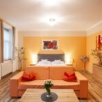 Zuhanyzós saját teakonyhával 2 fős apartman 1 hálótérrel (pótágyazható)