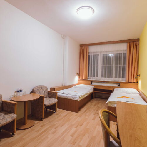 Twin Room with Shower