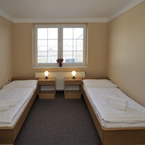 Pokoj se sprchou  pro 2 os.