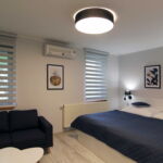 Zweibettzimmer mit Dusche und Klimaanlage (Zusatzbett möglich)