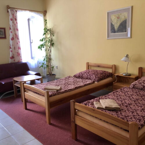 Apartament 4-osobowy z prysznicem z aneksem kuchennym z 2 pomieszczeniami sypialnianymi