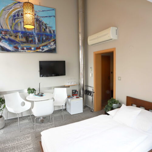 Comfort City View Triple Room