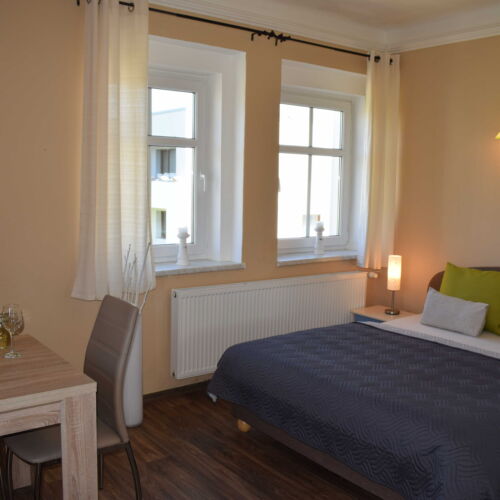 Studio Apartman se sprchou pro 3 os.