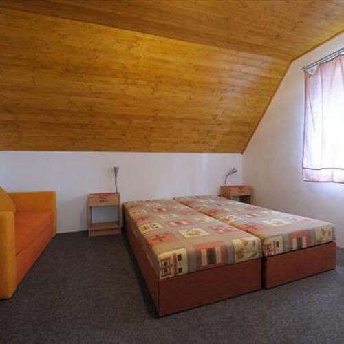 Studio Pokoj se sprchou pro 6 os.