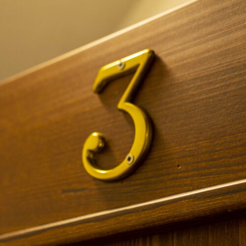 Pokoj s klimatizací se sprchou s manželskou postelí