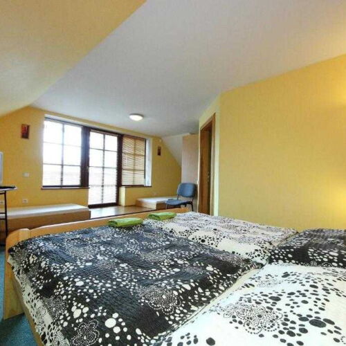 Balcony Quadruple Room with Shower