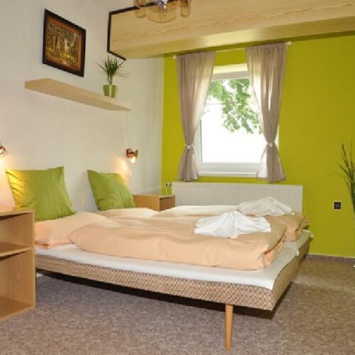 Pokoj se sprchou  pro 2 os.