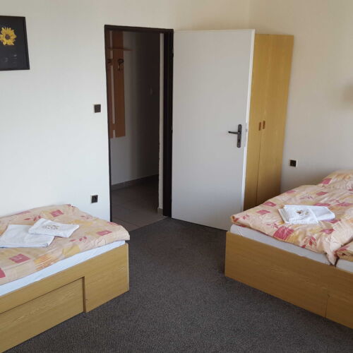 Apartman se sprchou s vlastní kuchyňkou pro 4 os.