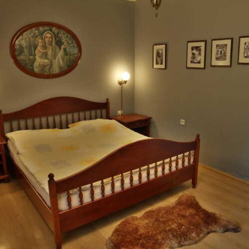 Apartament cu duș cu 1 camera pentru 2 pers. (se poate solicita pat suplimentar)