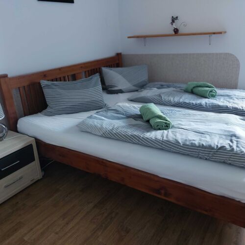 Pokoj se sprchou  pro 2 os.