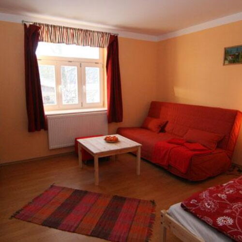 Apartman se sprchou s vlastní kuchyňkou pro 3 os.