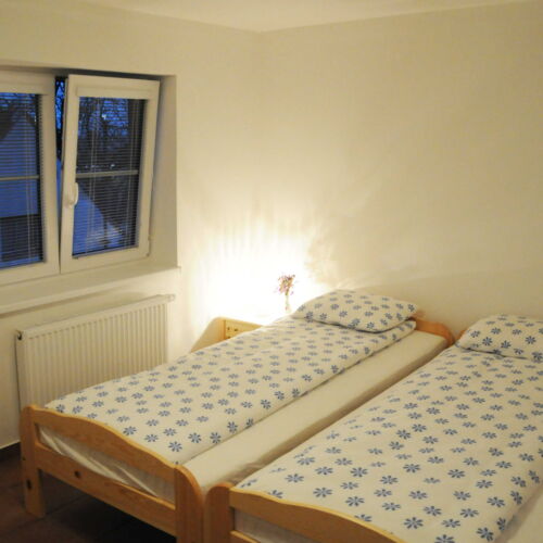 Apartman se sprchou s vlastní kuchyňkou pro 2 os.