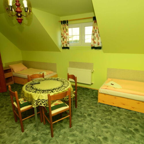 Apartament 5-osobowy z prysznicem z 3 pomieszczeniami sypialnianymi