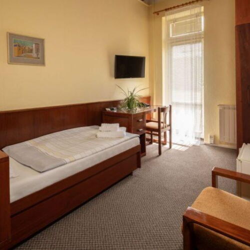 Camera single economy cu duș