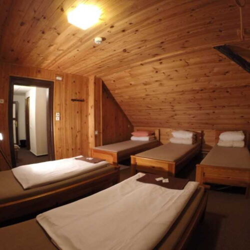 Apartman se sprchou  pro 5 os. s 1 ložnicí